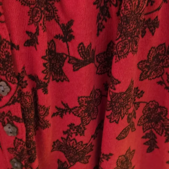 Secret Treasures Red and Black Floral Pajama Dress - Picture 7 of 10
